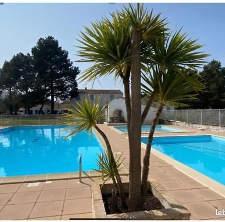 別荘 Maison 4pers Dans Privee Avec Piscine Et *