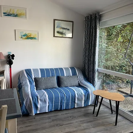 Maison 4pers Dans Privee Avec Piscine Et Vakantiehuis